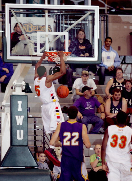 Rocky rebounds, takes third at State Farm Holiday Classic
